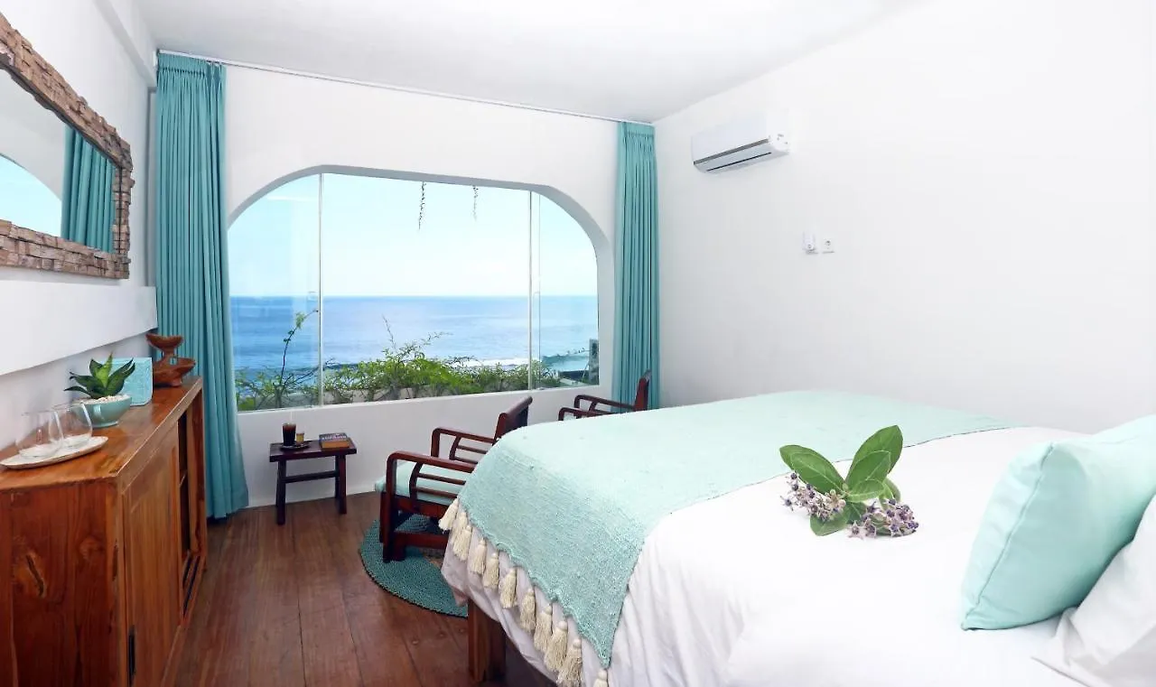 Bale Bingin Beachfront Stay Uluwatu 3*,